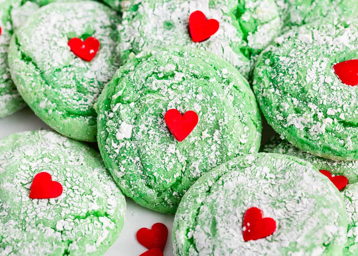 Easy Grinch Cookies: Cake Mix Holiday Recipe Guide
